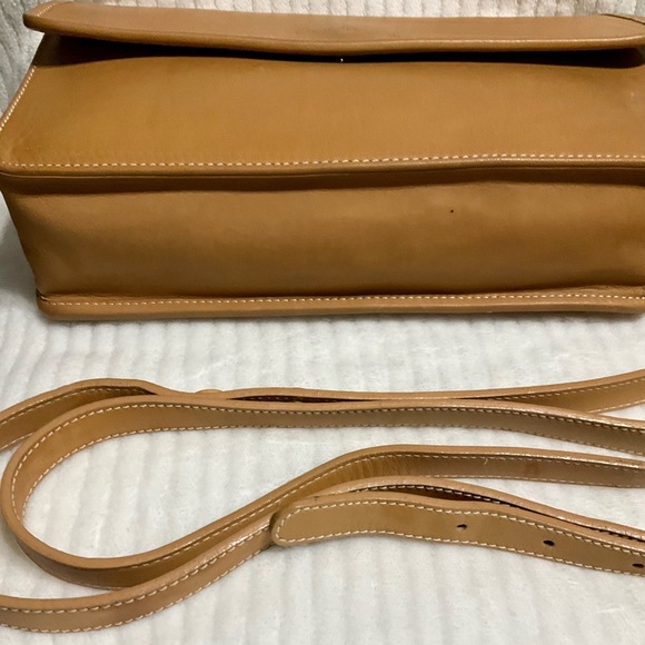 Vintage Calvin Klein Tan Leather Convertible Clutch Crossbody - Picture 6 of 13